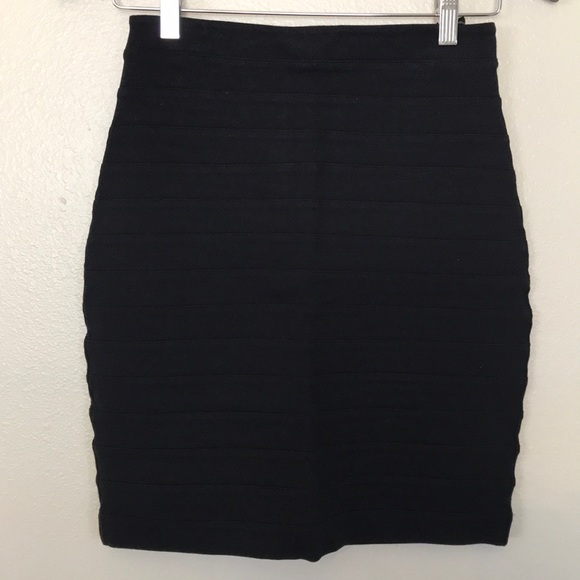 EXPRESS HIGH WAIST BANDAGE SKIRT 2 - Picture 2 of 7